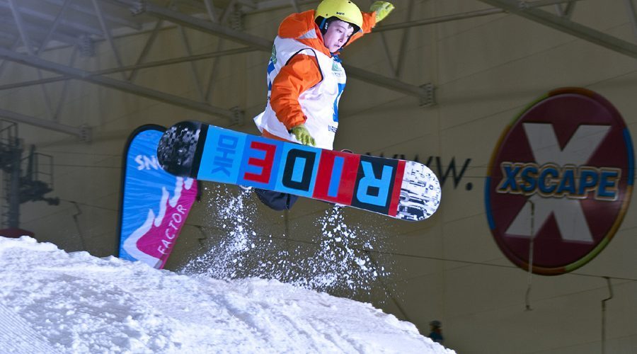 280414 ch young snowboarder in action at Snow Factor pix credit Snowsport Scotland