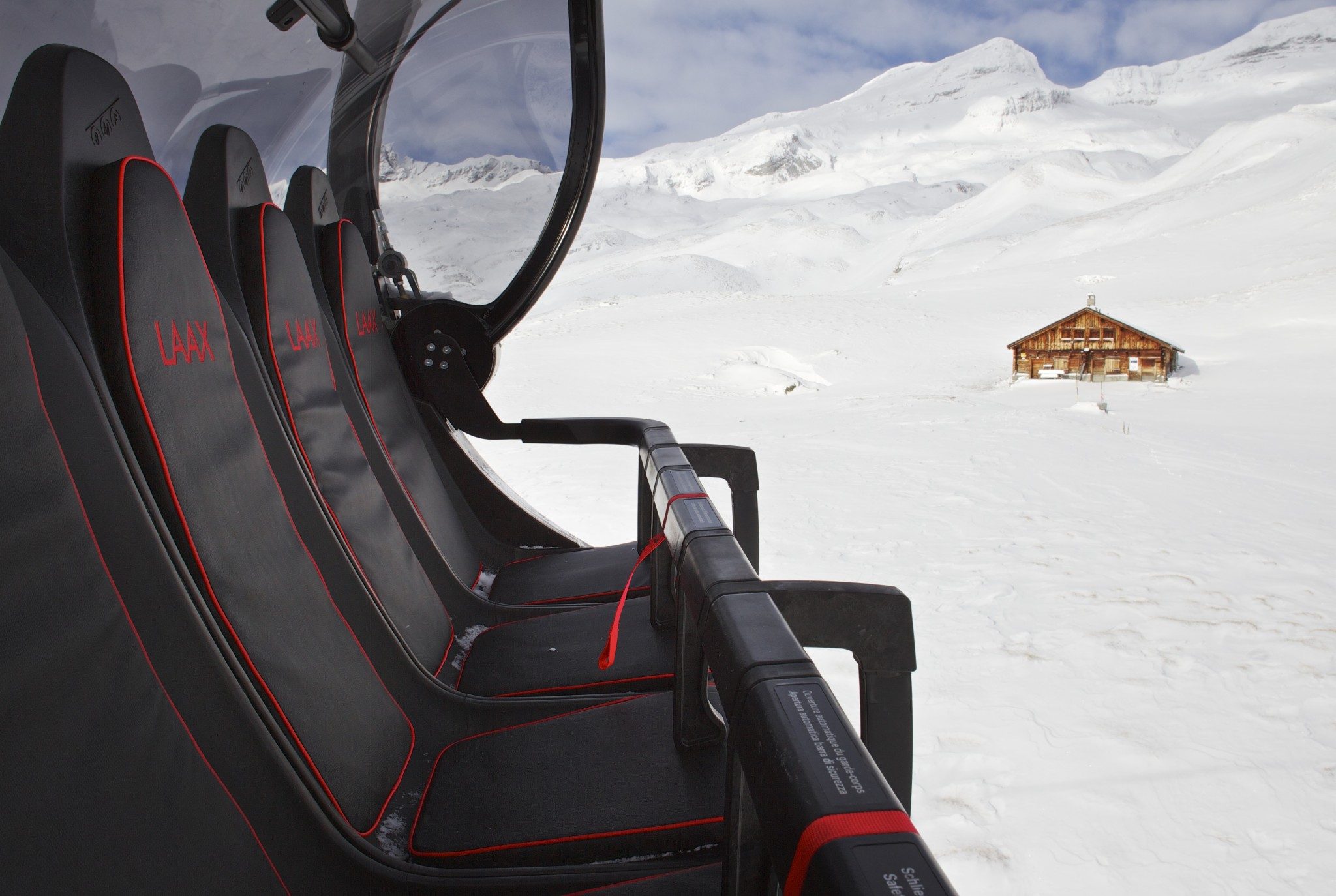 10 Of The World’s Most Amazing Ski Lifts