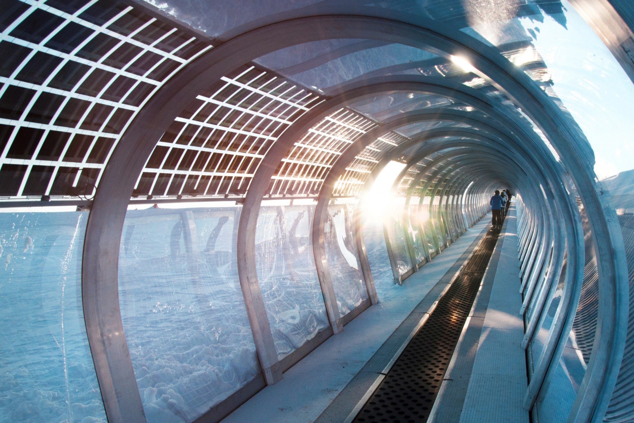 10 Of The World’s Most Amazing Ski Lifts