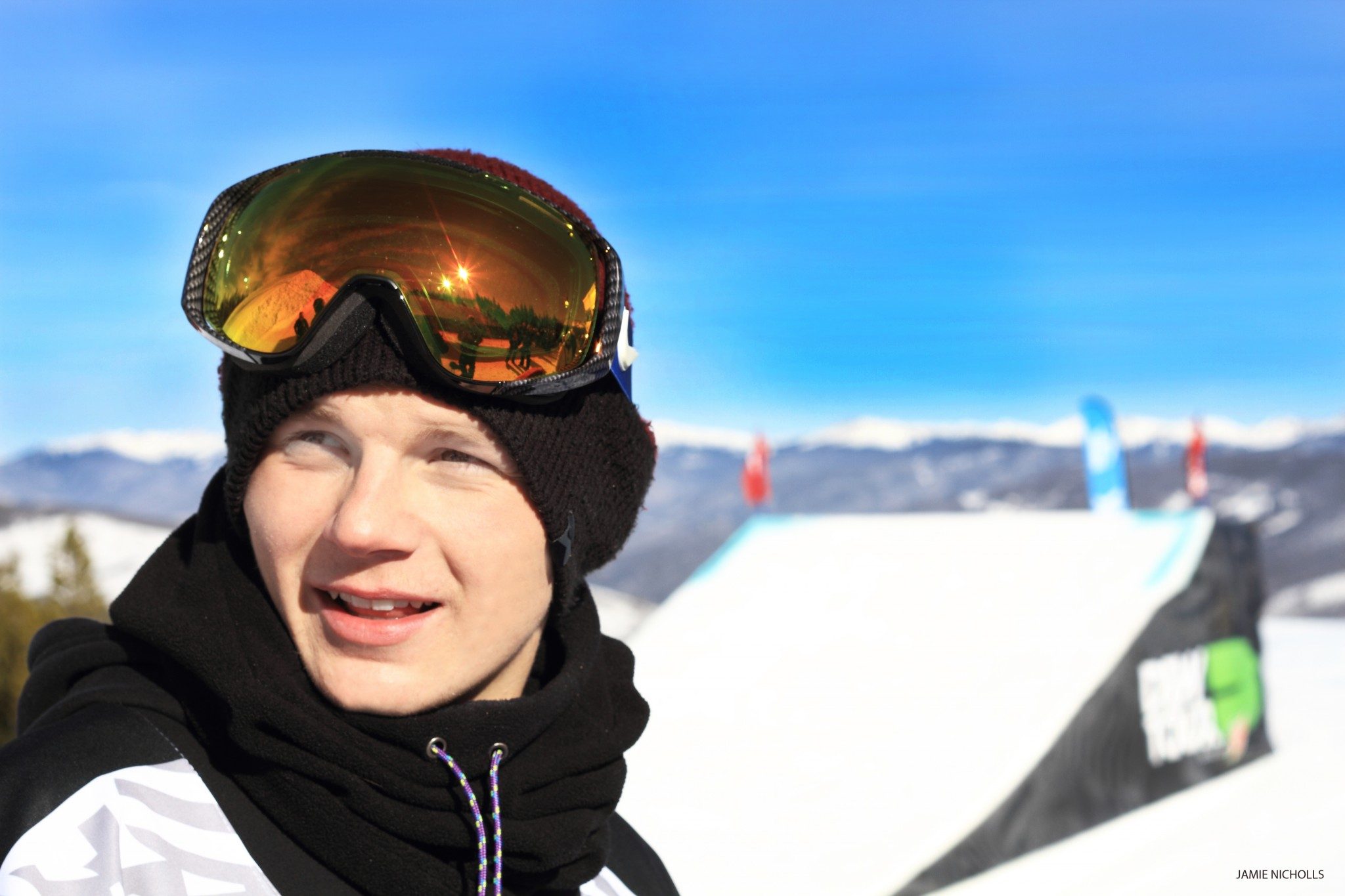 Is Skiing Finally As Cool As Boarding ?