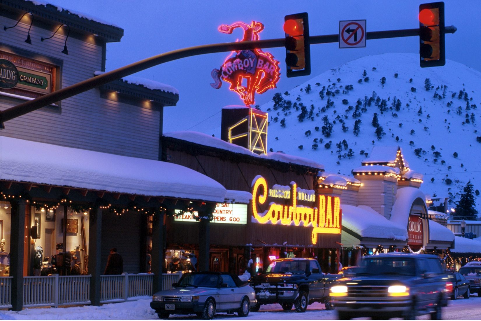 10 Best Resorts for Apres Ski