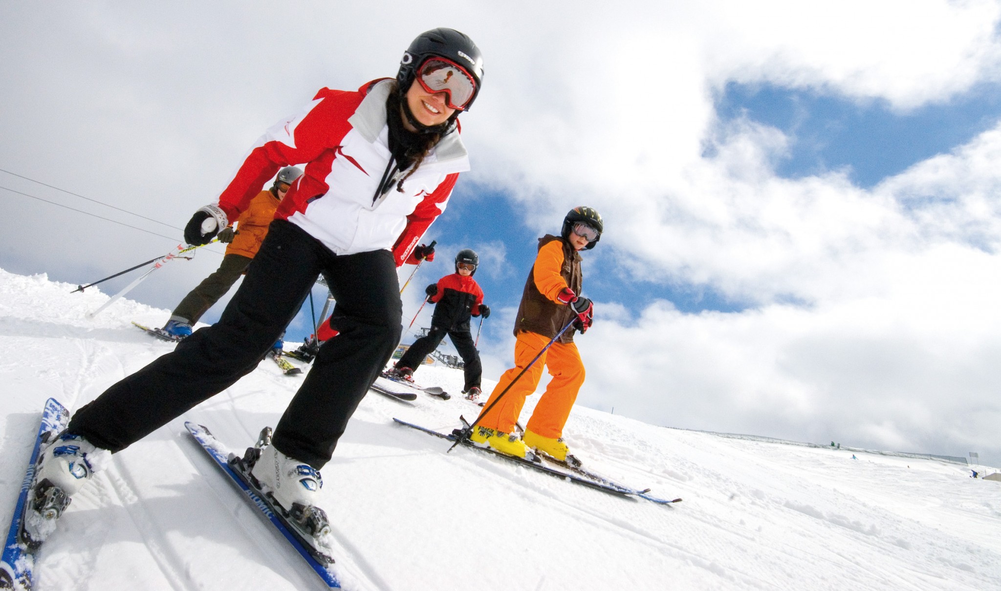 Children skiing (c) Alpbachtal Seenland Tourismus