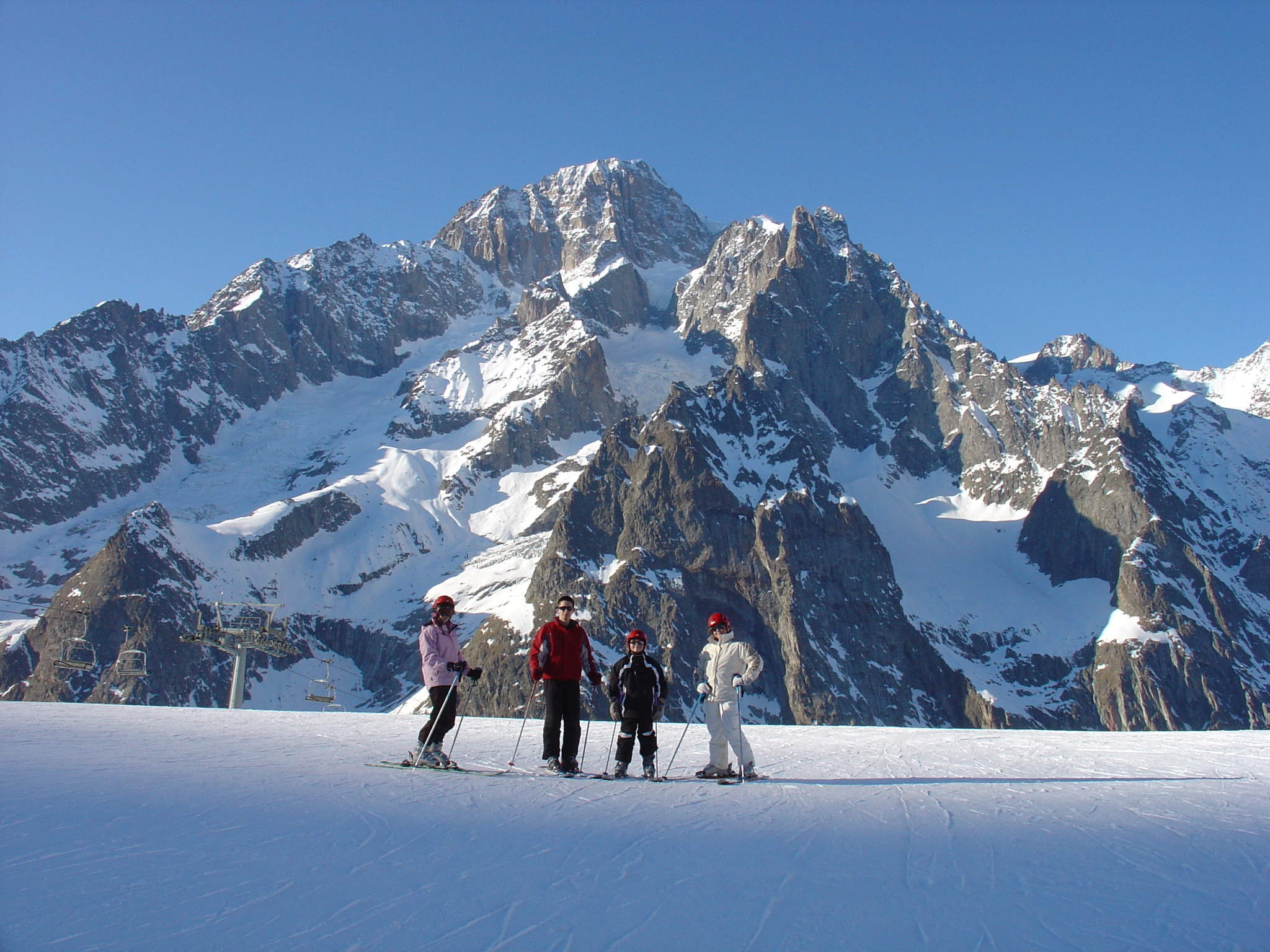 Courmayeur Resort Guide