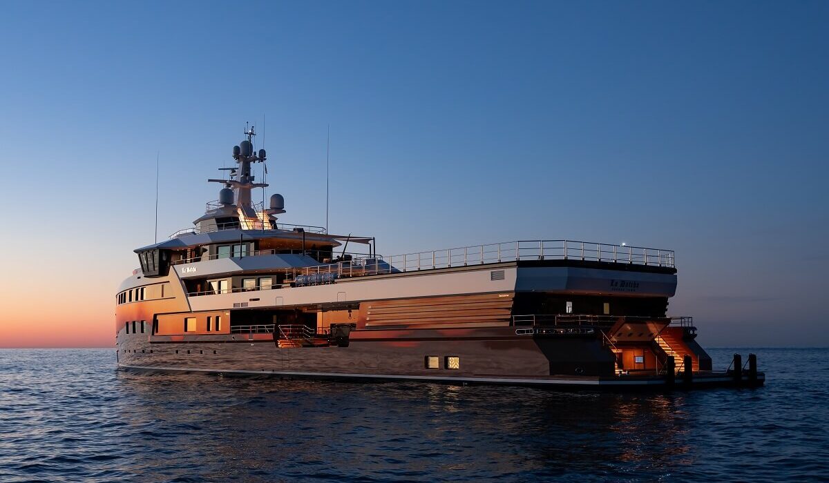 LaDatcha Super Yacht 21