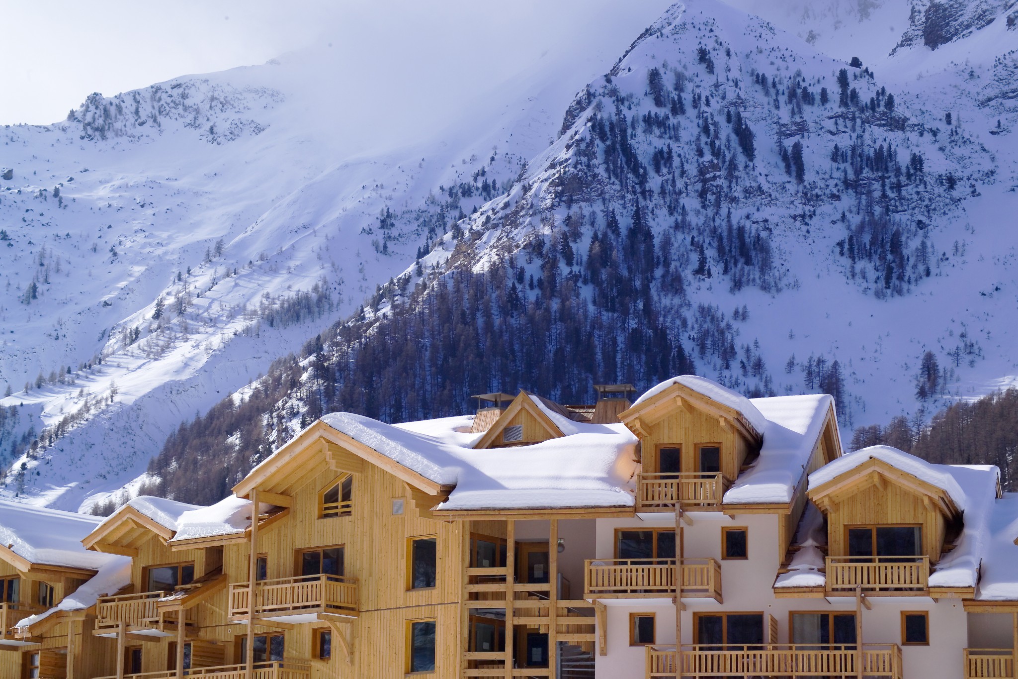 France’s Best Kept Secrets – 5 of the Best French Ski Resorts To Discover