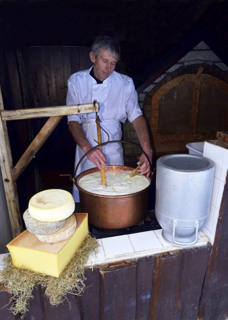Making Cheese In La Plagne