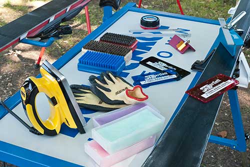 Which Ski Servicing Tools Do I Need To Use A FREE Guide