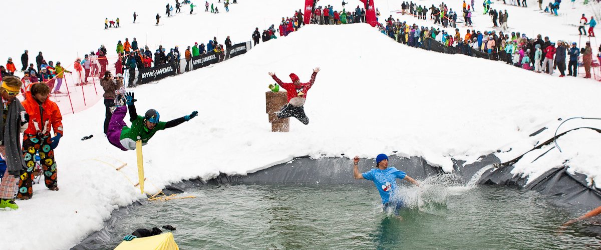 [EVENT] Splash Down! The Top 6 Pond Skimming Events InTheSnow