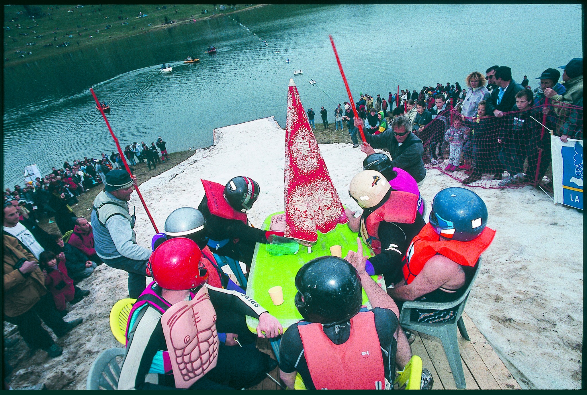 The World&#8217;s Longest Pond Skim?