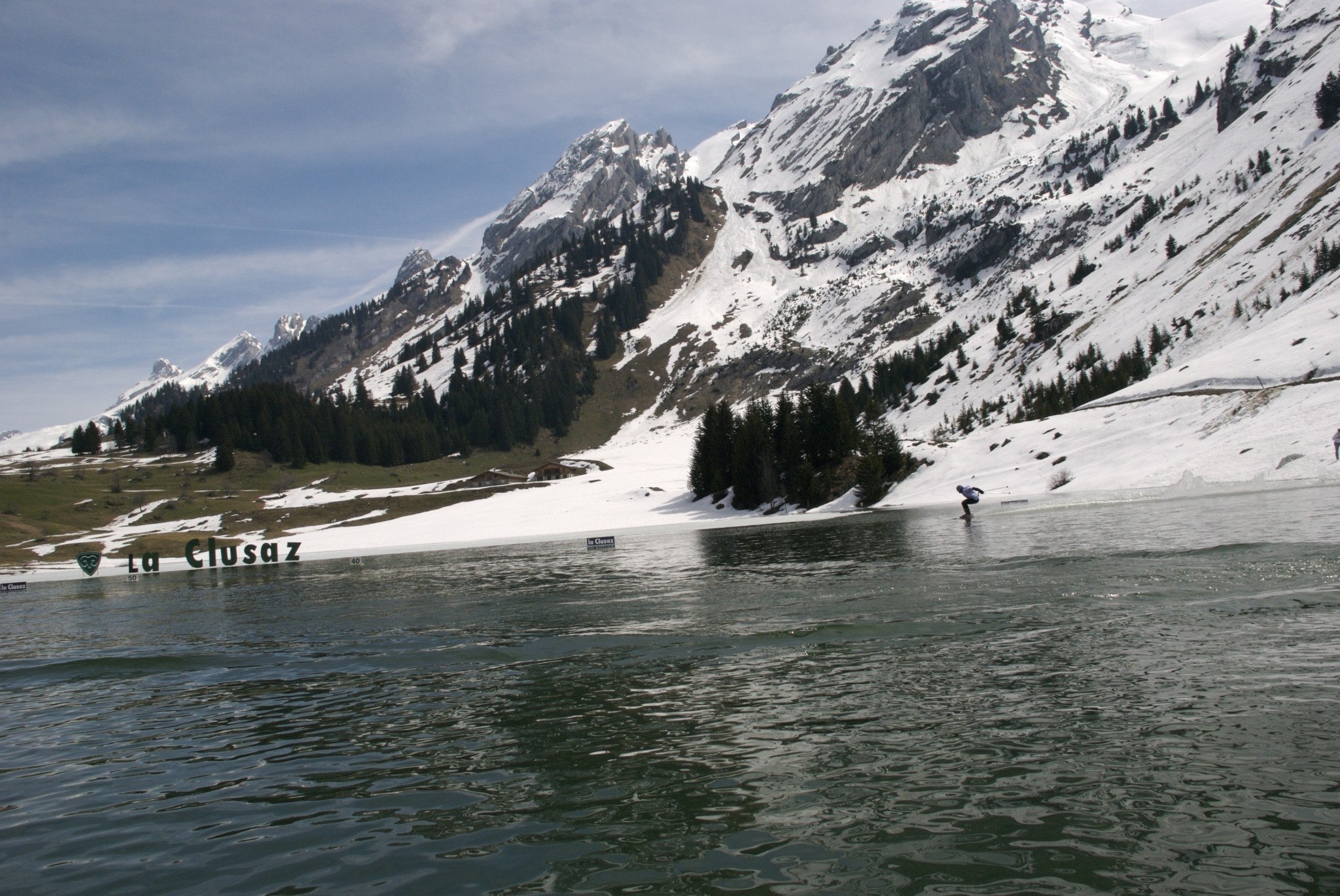 [EVENT] Splash Down! The Top 6 Pond Skimming Events
