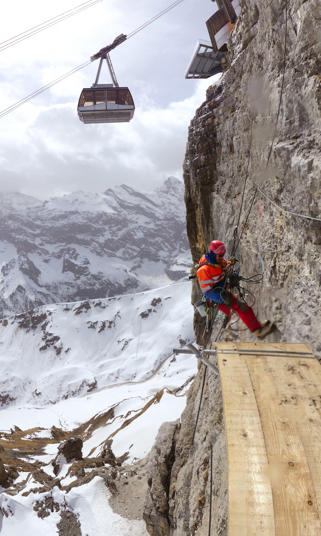 Murren Opens New Thrill Walk