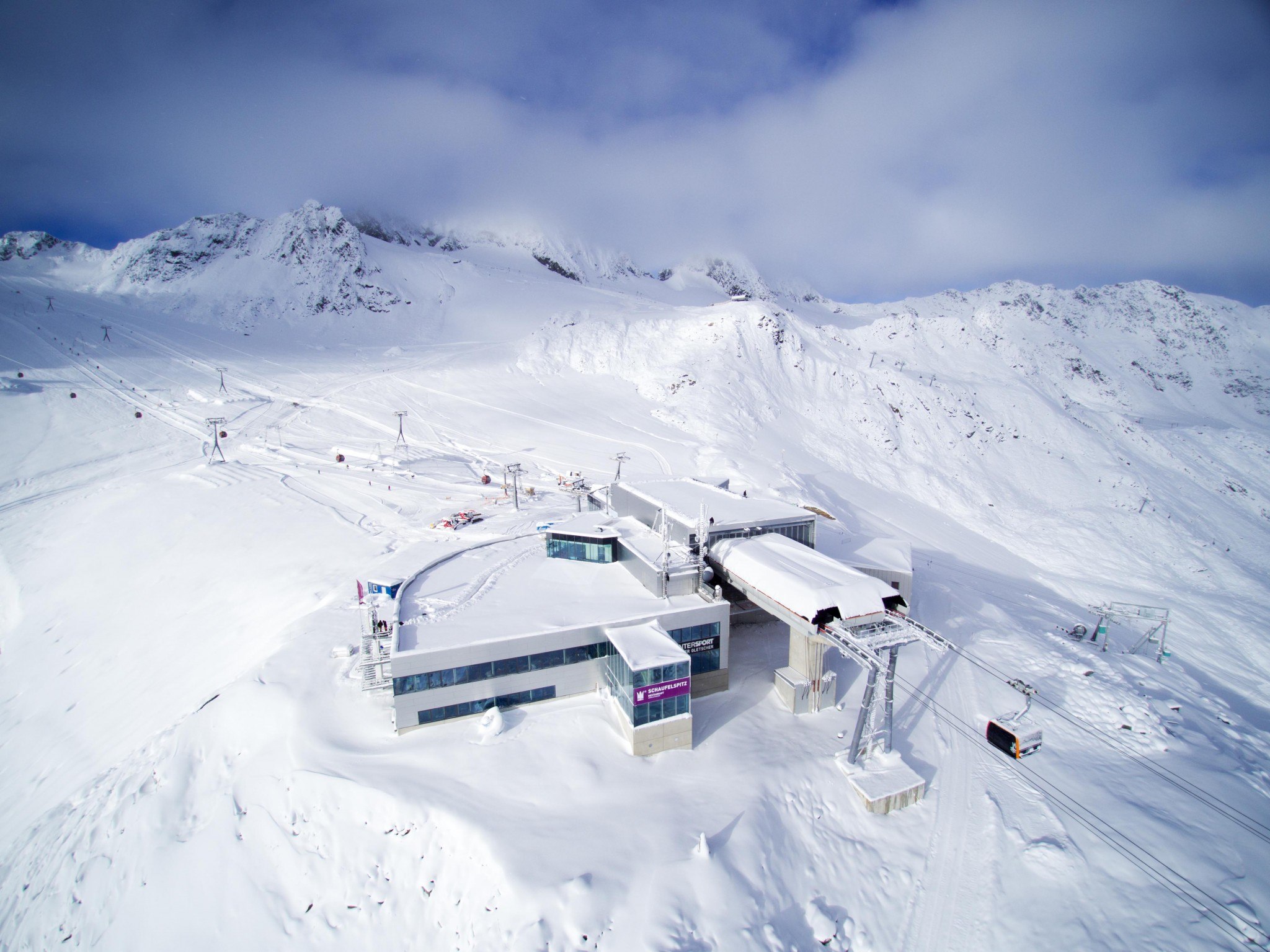Stunning New Cable Car Opens At Stubai