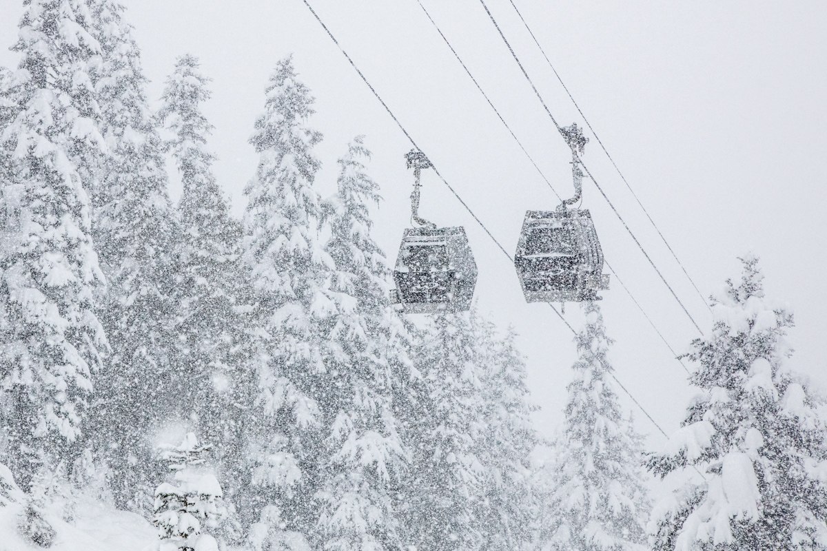 10 Things to Know About Snow Reports and Snow Forecasts