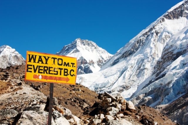 Ski 4 Cancer’s Everest Challenge Goes For World Record
