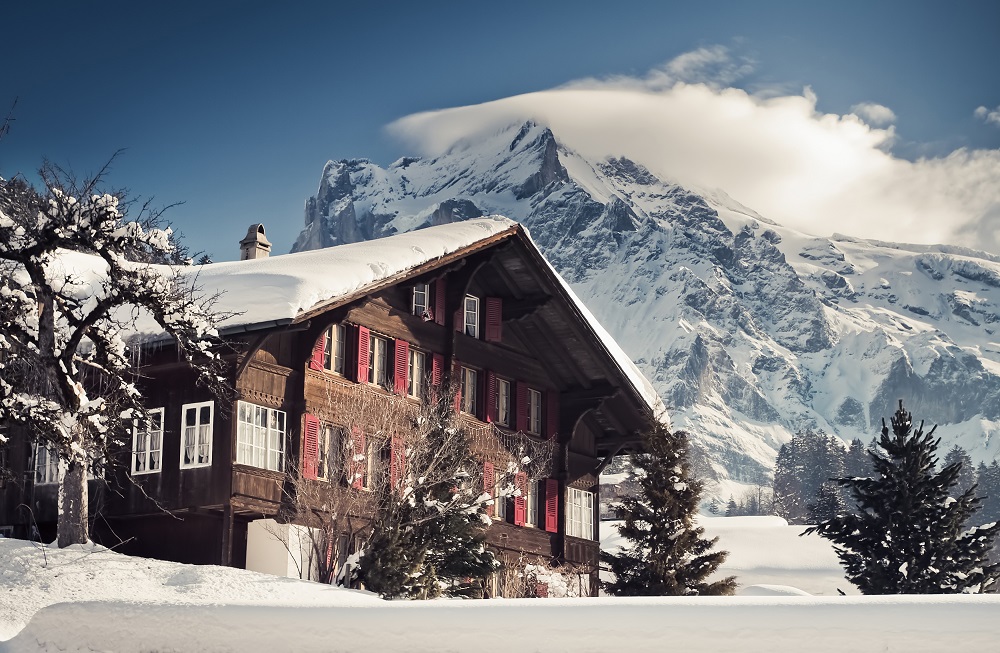 [TRAVELS] 6 ways to save on your ski holiday this winter