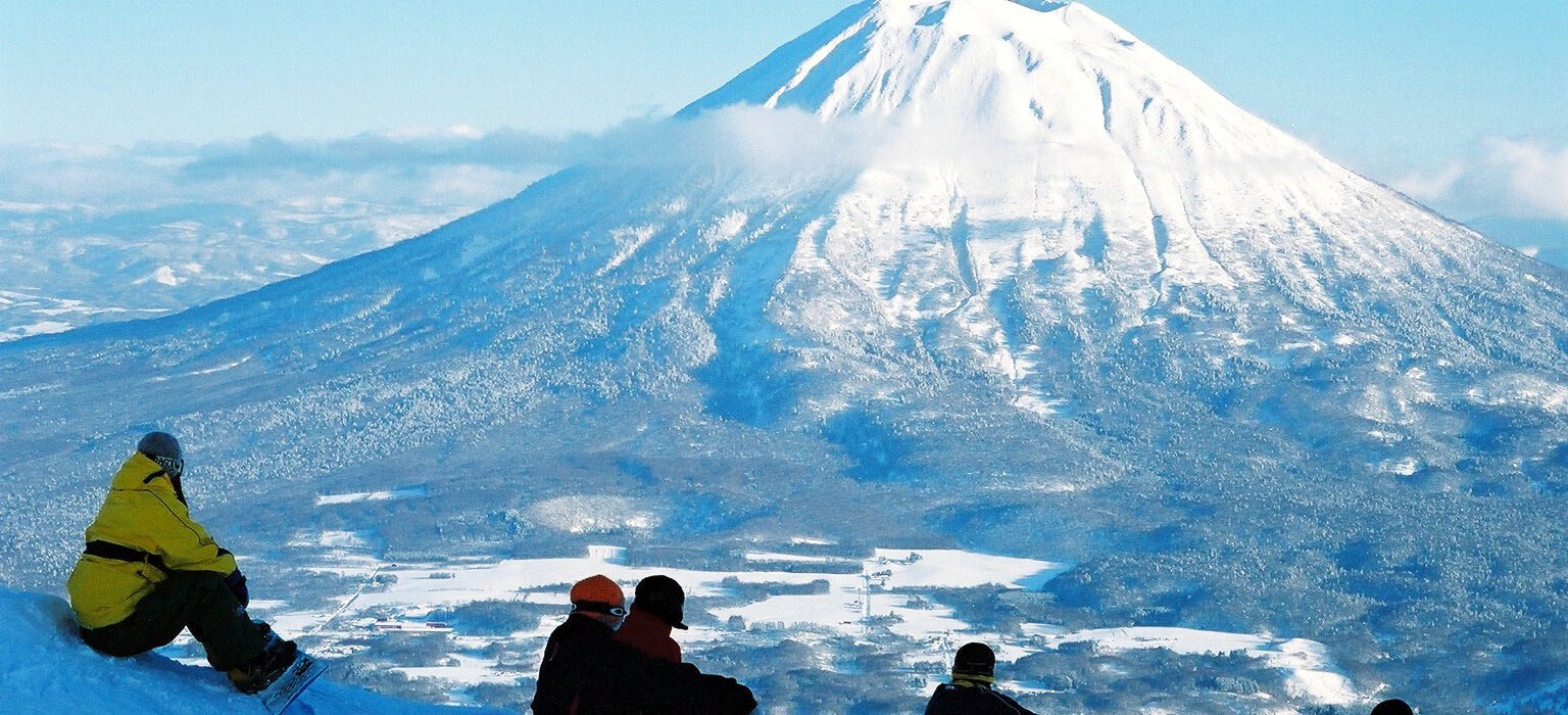 New Chairlifts Gondolas And a Ritz Hotel Coming To Niseko 3 1