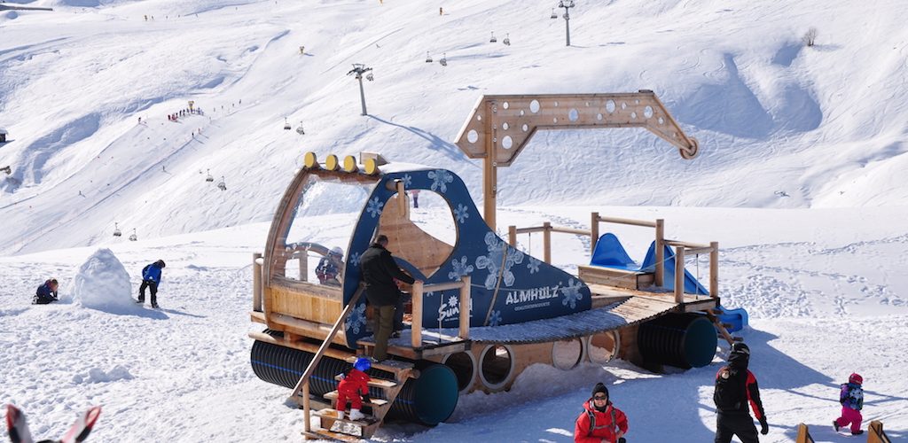 The Wooden Groomer 2