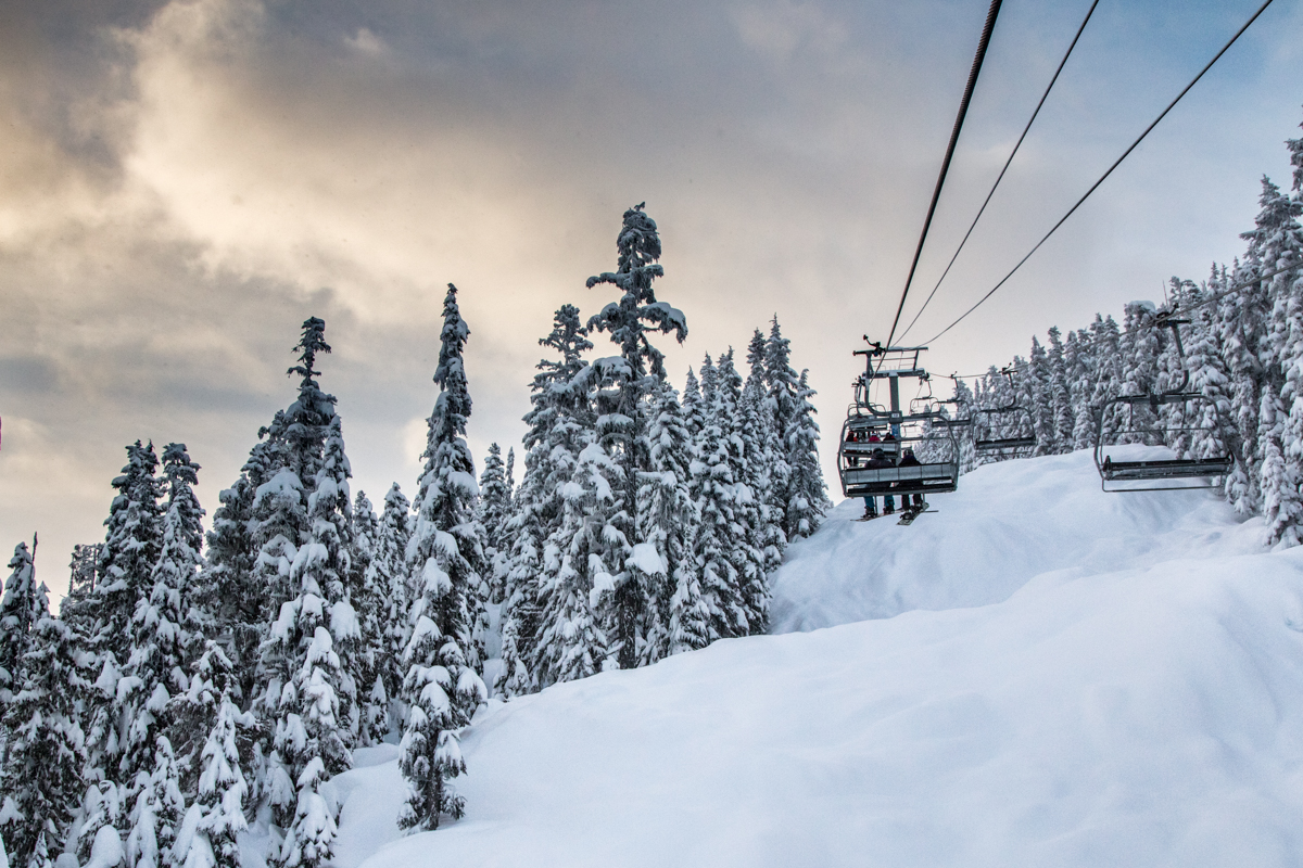 Where&#8217;s the Best Snow in Canada and the USA Up To February 18th, 2017