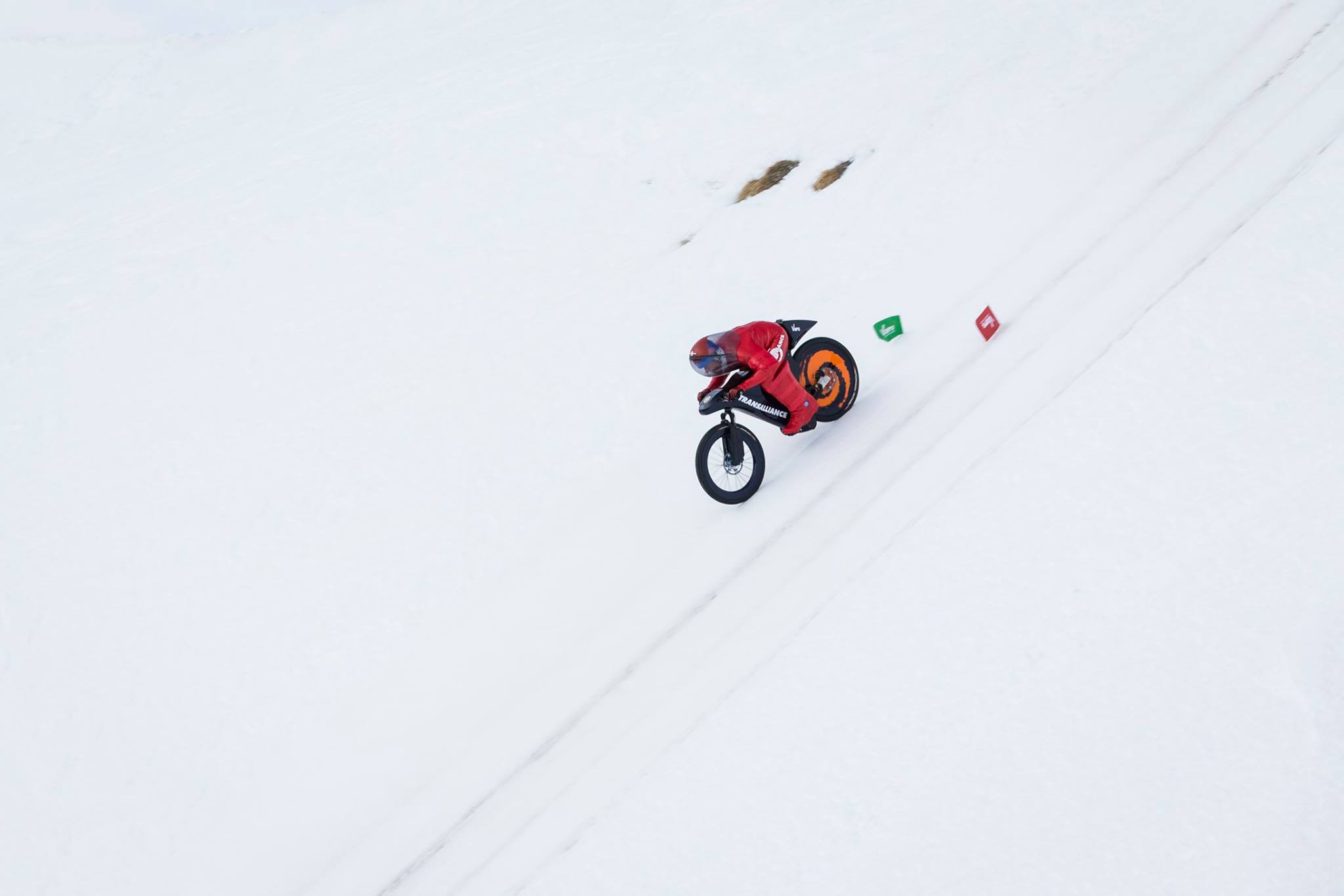 New World Speed Record For a Bike Set on Snow