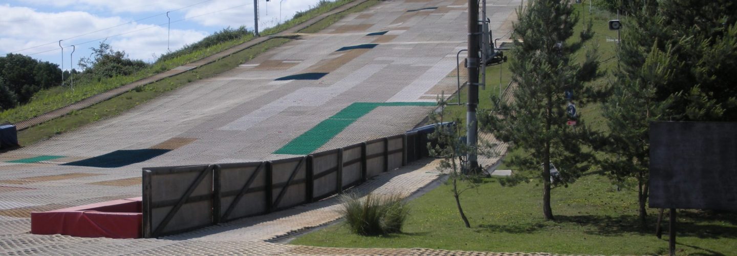 Gosling Sports Park Ski & Board Centre