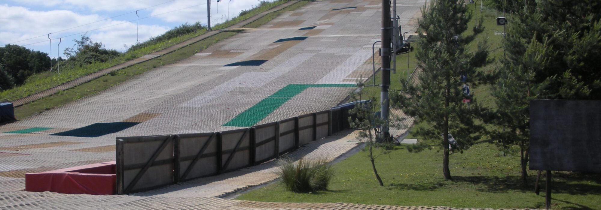 Gosling Sports Park Ski & Board Centre