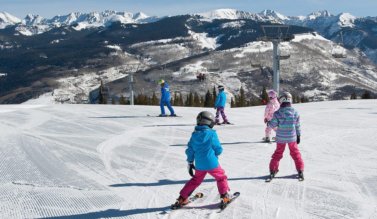 skiing lessons 