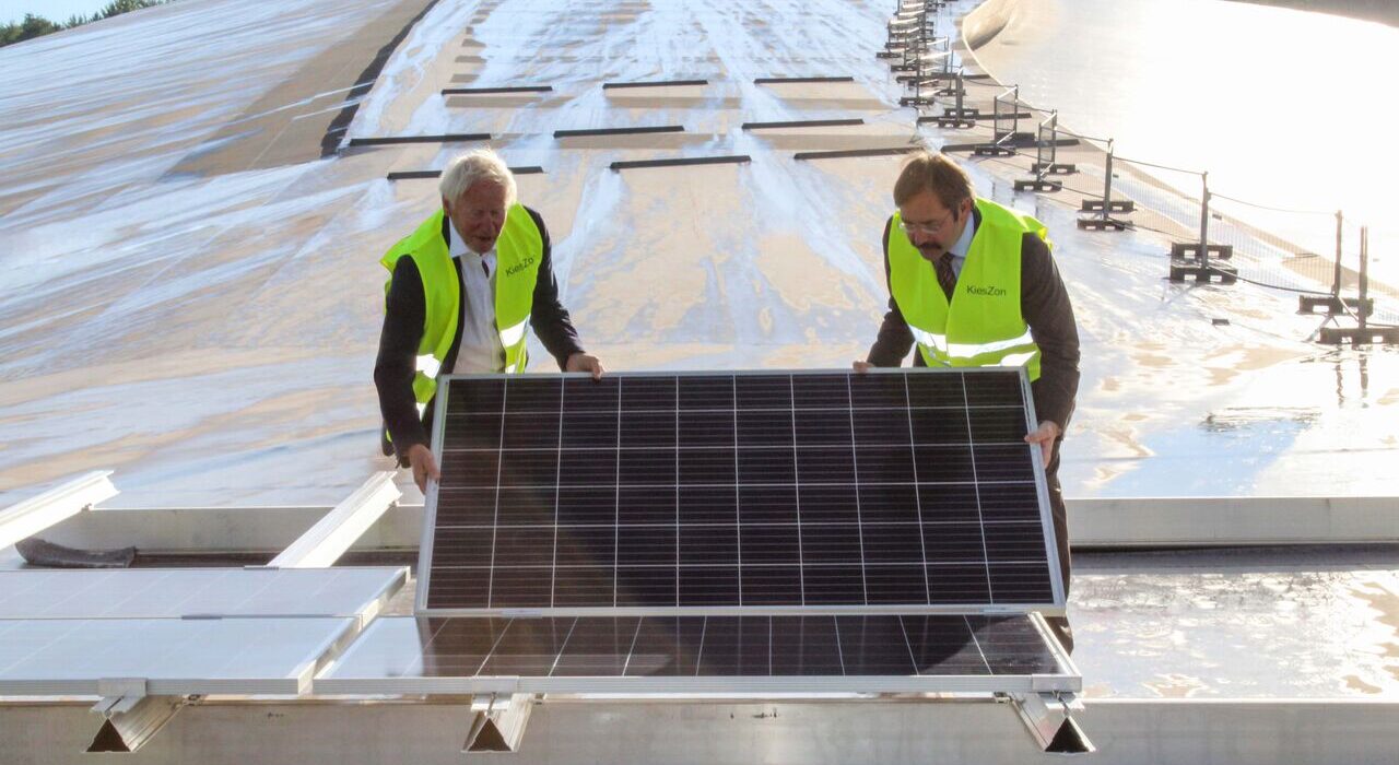 Indoor Snow Centre To Be Green Powered By Solar Panels on Roof preview