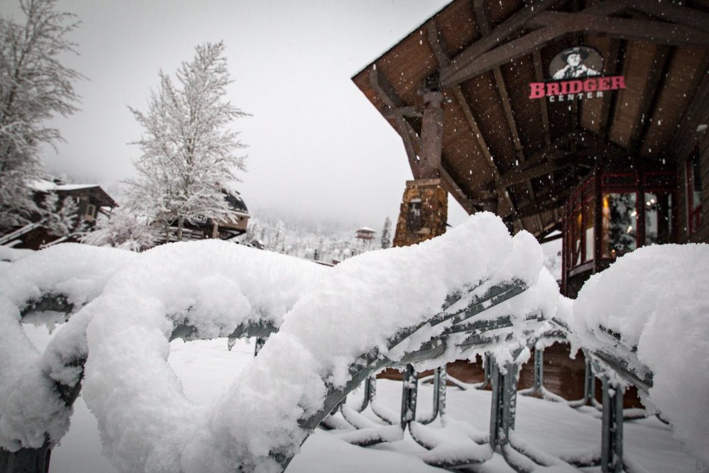 Big Snowfalls in Canada as 2017-18 Season Starts at Banff