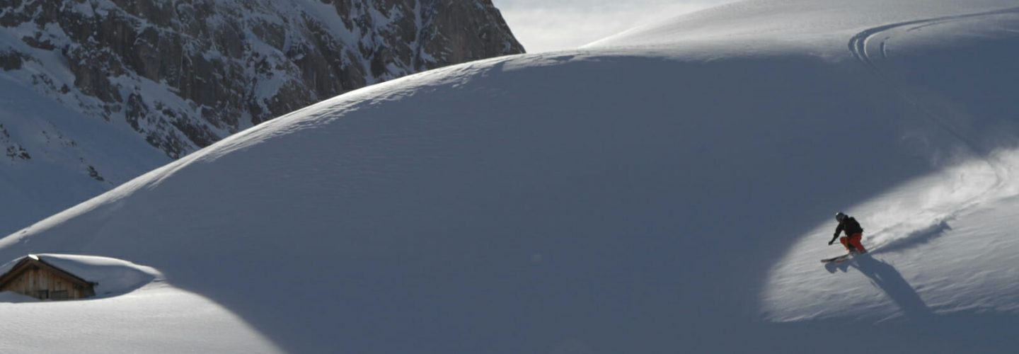 Jan 20 Lech White Ring 1