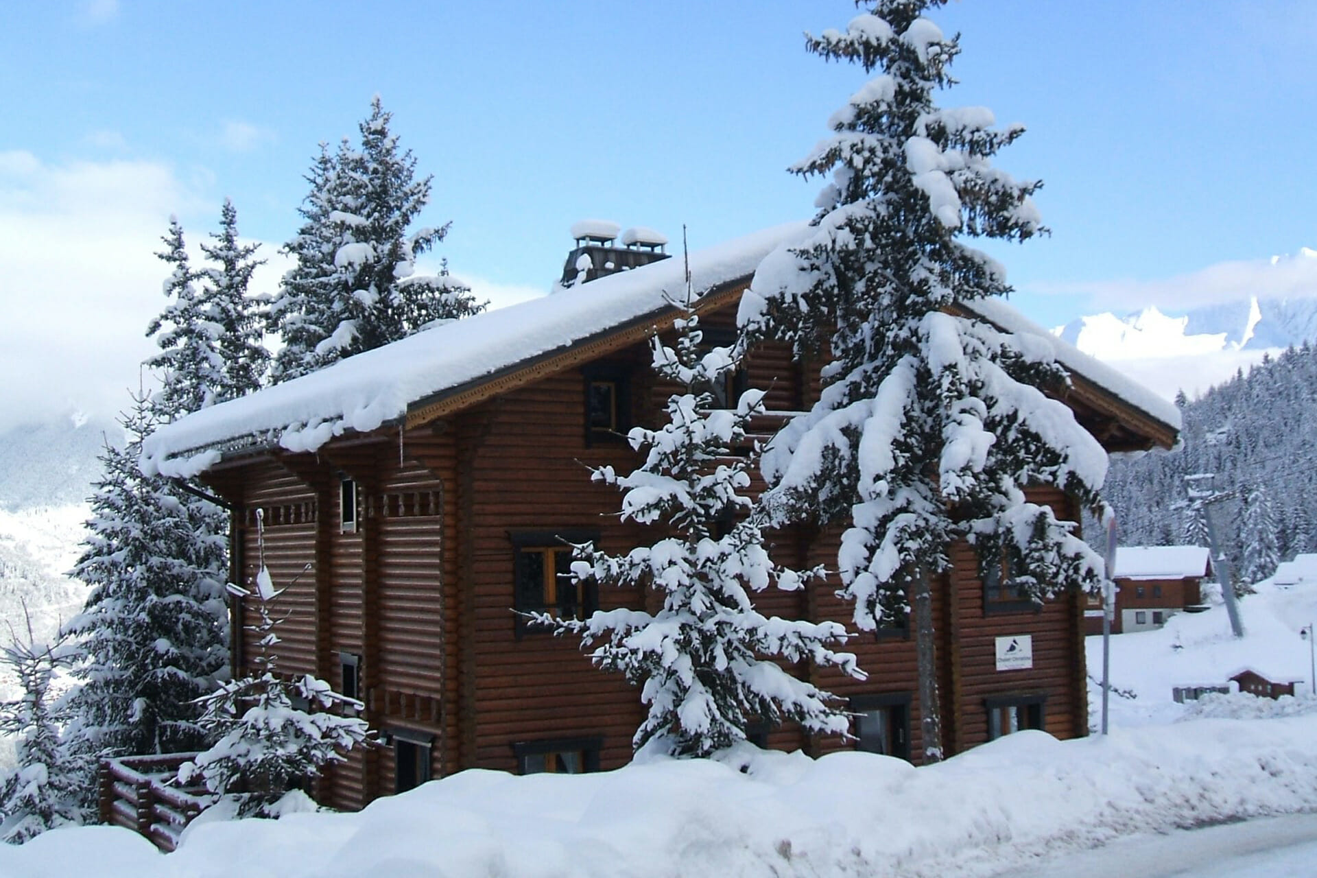 The Best Chalets in the French Alps