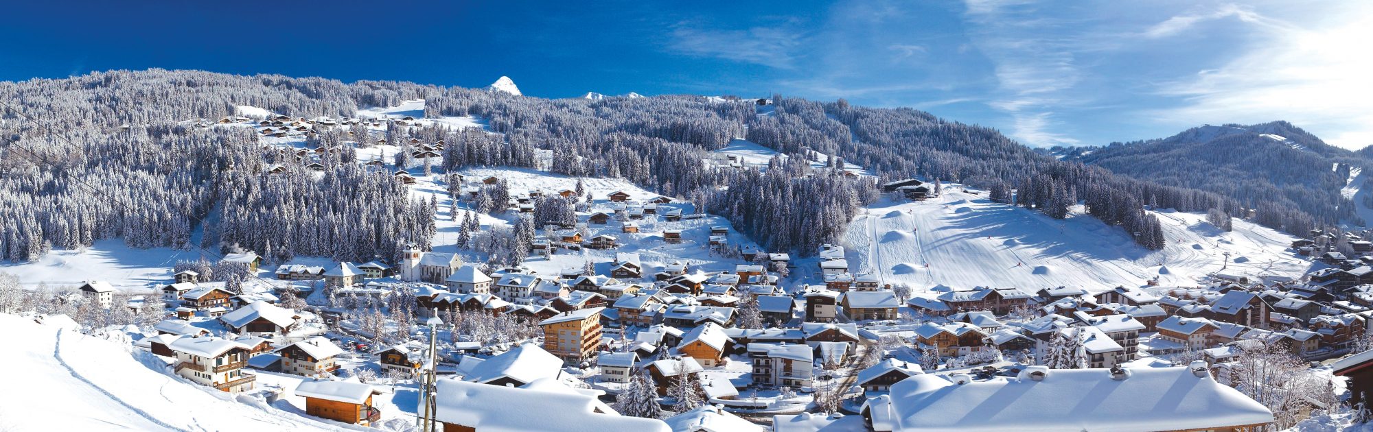 SKIING WITH CHILDREN: Are Catered Chalets the Best Family-Friendly Holiday Choice?