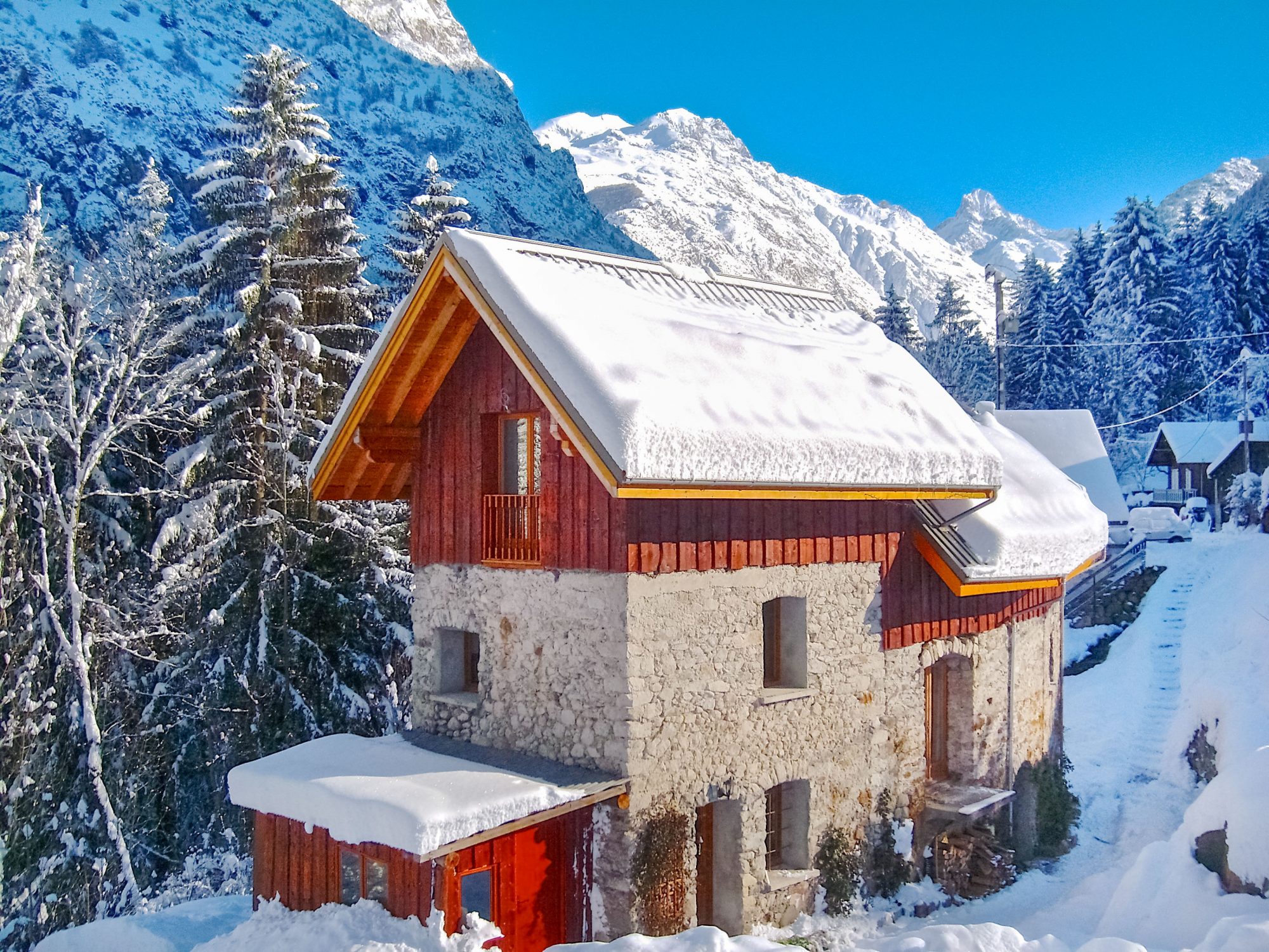 A Guide to Buying Ski Property