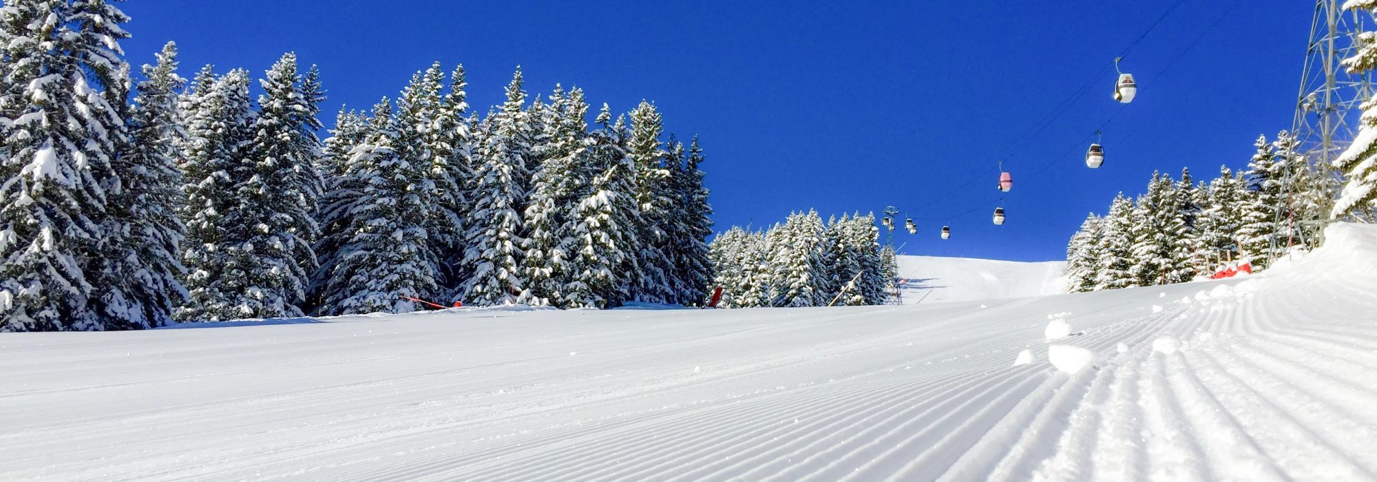 Be Happy ski more CREDIT Courchevel Tourisme 2 copy