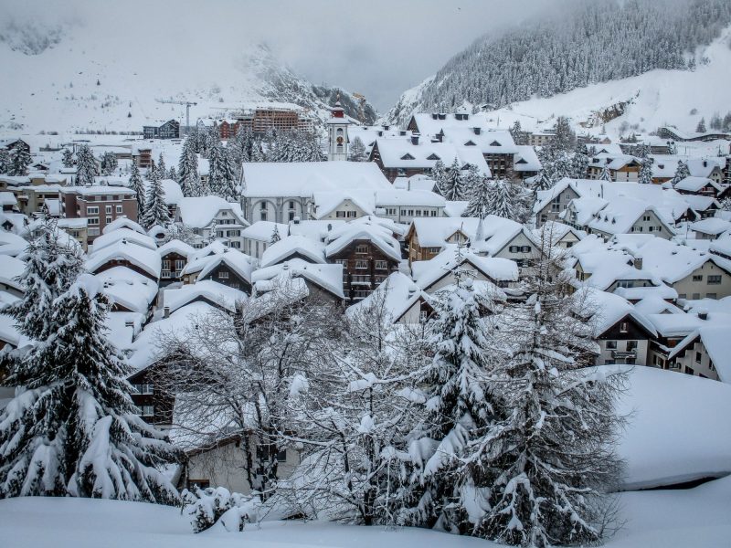 New Swiss Super-Ski Region Unveiled After 10 Years and Over £100 Million Spent