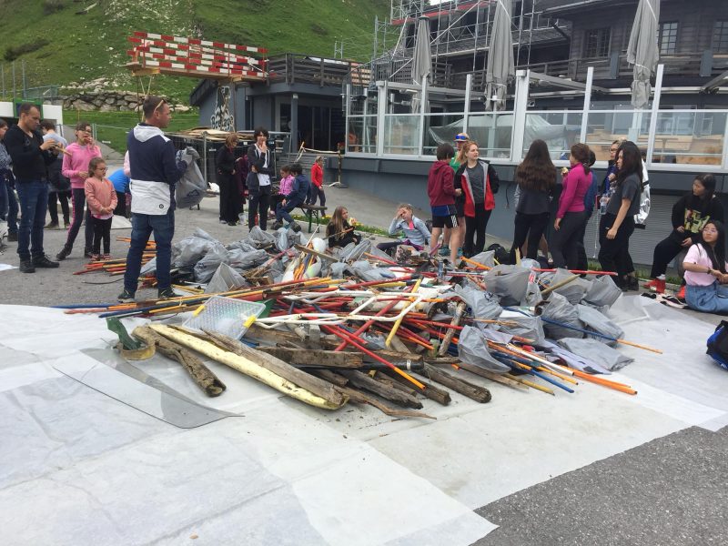 Summit Foundation Clean 603kg of Rubbish from Slopes of Swiss Resort