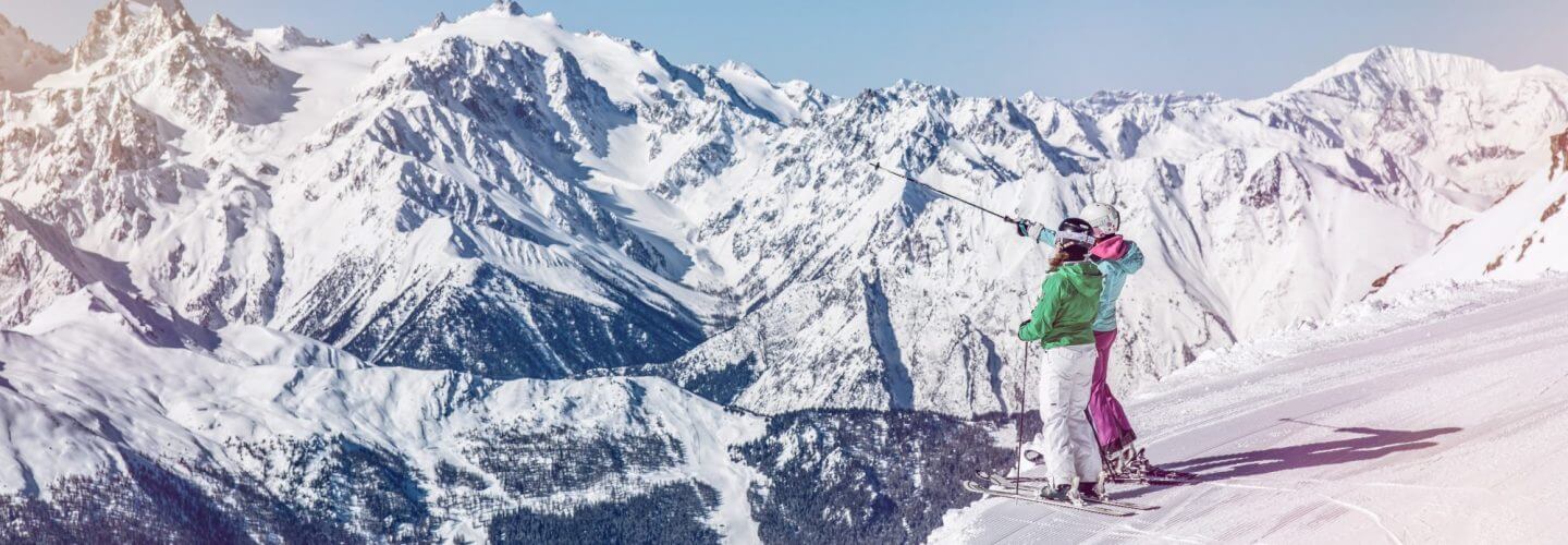 2016 Hiver Ski et Snowboard c Valais Wallis Promotion David Carlier 25 Verbier Vue sur le Val de Bagnes le glacier du Trient et laiguille du Chardonnet copy e1570620659893