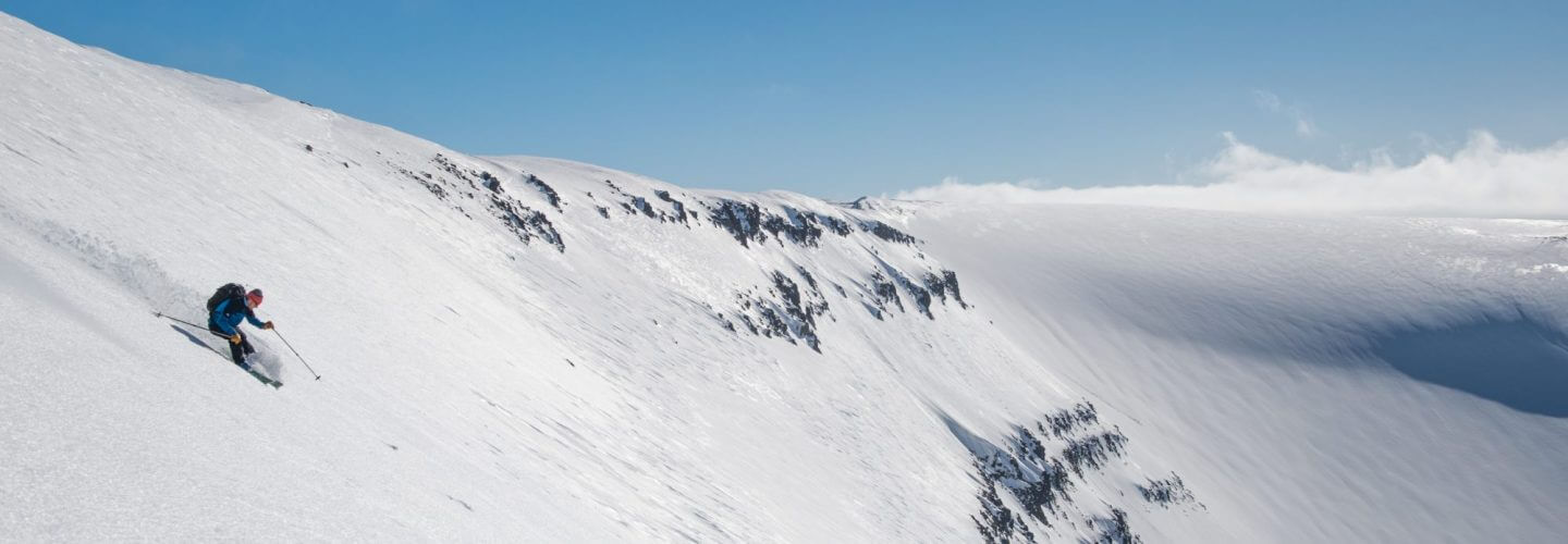 Iceland Ski 10