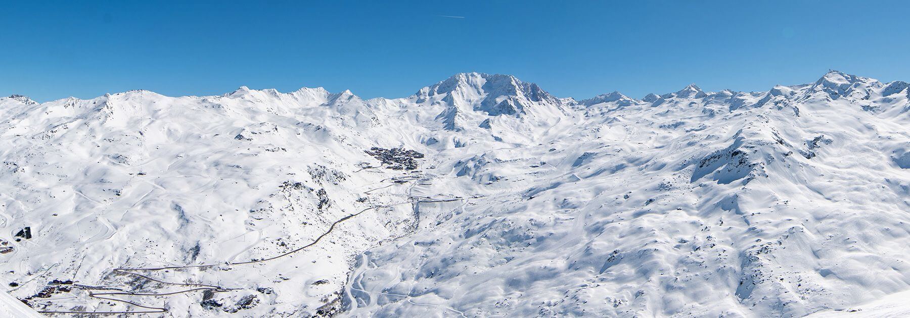 The Closest Ski Resorts to Lyon Airport &#8211; The Easiest Way to the French Alps