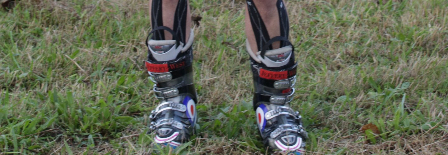 Low Rez New Record Set For Fastest Marathon Run in Ski Boots CREDIT Guinness World Records 1 scaled