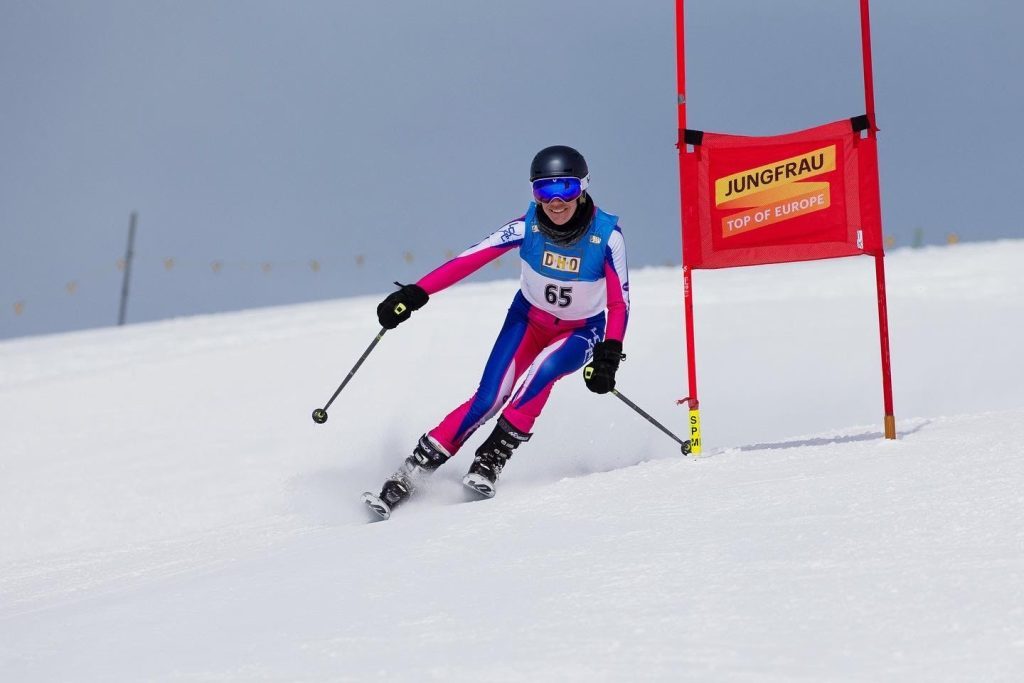 Cancer Survivor Menjadi Pembalap Ski