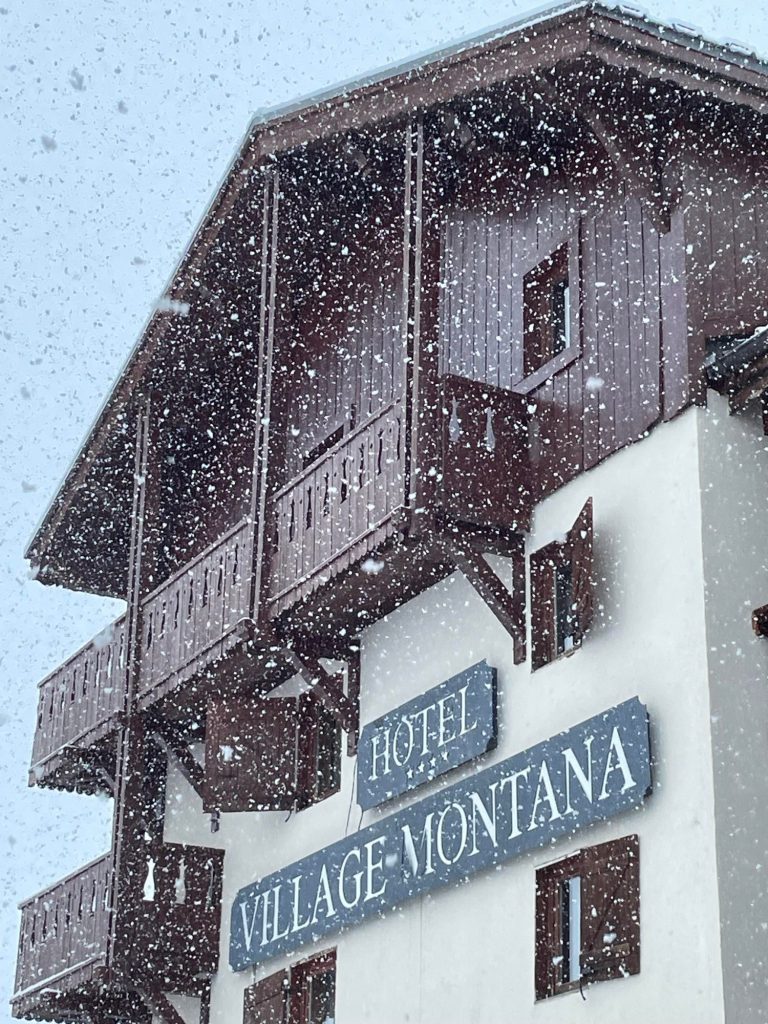 Hujan Salju Mei Besar di Pegunungan Alpen