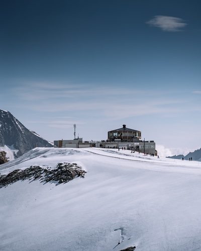 Winter in snow-sure Saas-Fee/Saastal