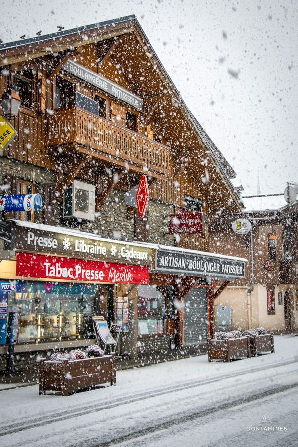 Big Snowfalls Boost Bookings