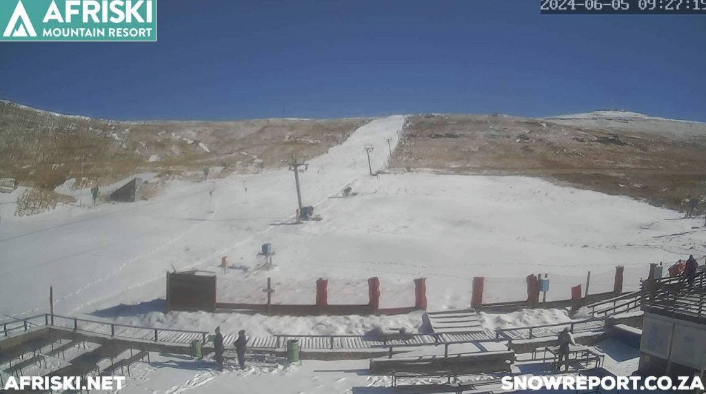 Southern Hemisphere 2024 Season Starts Early After Big Snowfalls