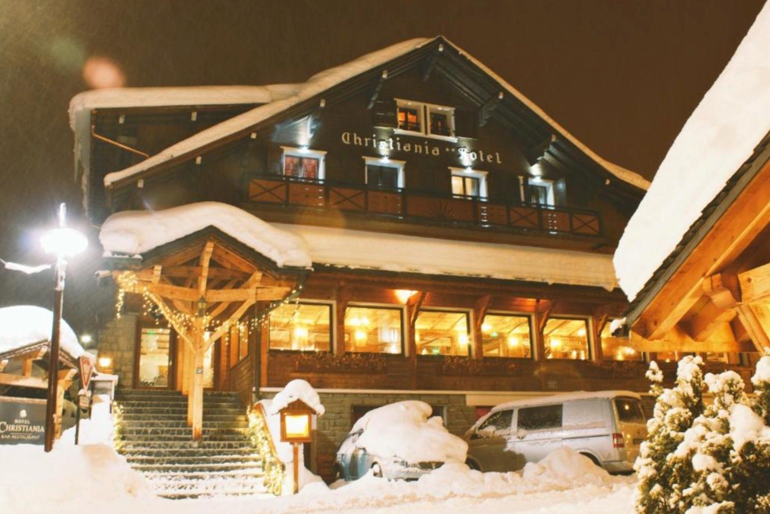 Hotel Christiania Les Gets: On-Piste & Fine Wine Hotel Christiania Les Gets: On-Piste & Fine Wine