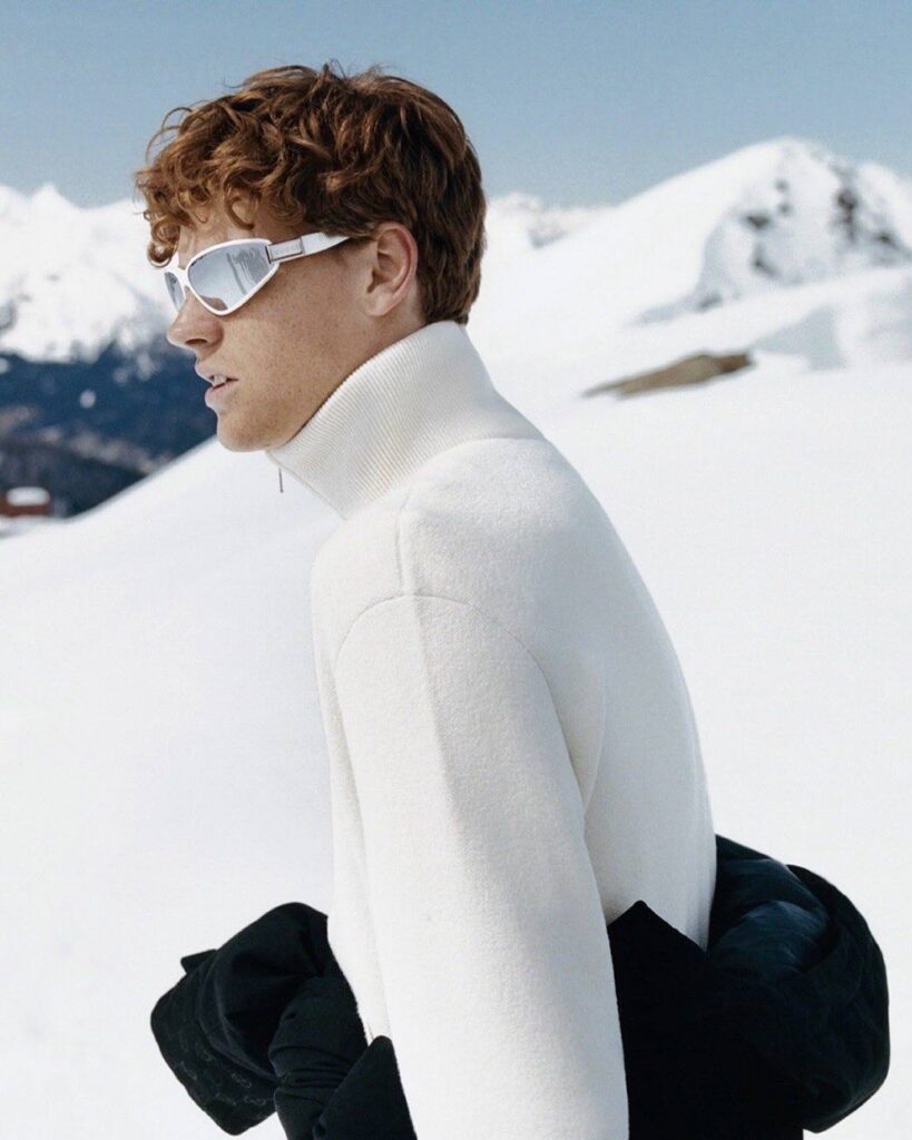 Sinner Skis Again, In Gucci