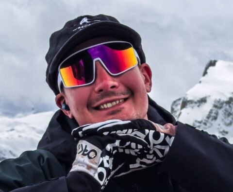 5 Instagram Accounts Skiers Should Follow for Better Ski Trips